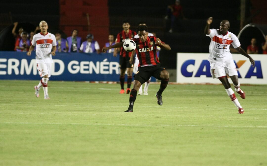 SPORT VAI AS SEMIFINAIS NA GARRA E NO APOIO DA TORCIDA