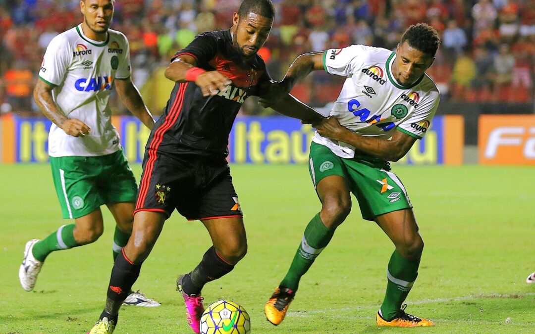 SPORT GOLEIA E SAI DA ZONA DO REBAIXAMENTO