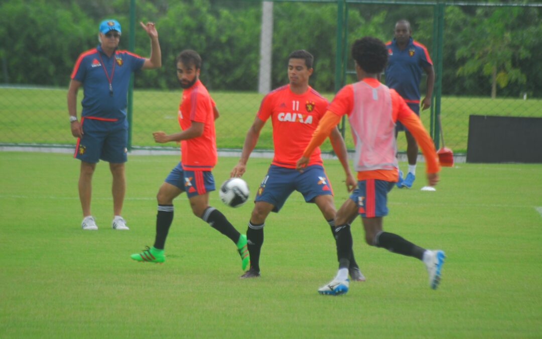 SPORT X SANTA CRUZ, UM CLÁSSICO DE PRIMEIRA DIVISÃO