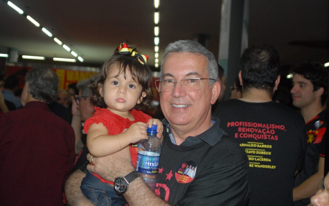 ARNALDO BARROS CANDIDATO DA SITUAÇÃO É O  NOVO PRESIDENTE DO SPORT