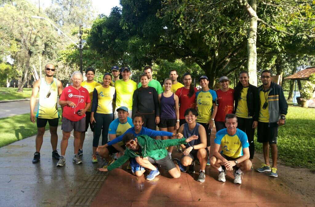 ASSESSORIA O2 MEDLEY COMEMORA 3 ANOS COM ALUNOS E AMIGOS