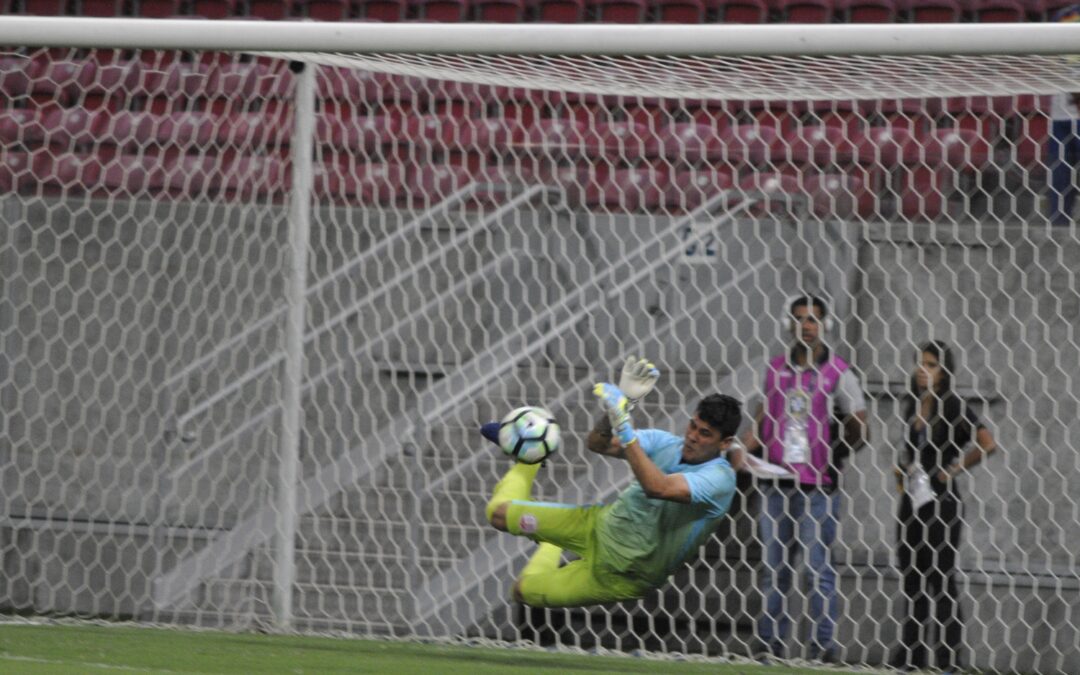 JEFFERSON BRILHA E NÁUTICO ESTÁ NA FASE DE GRUPOS DA COPA NORDESTE