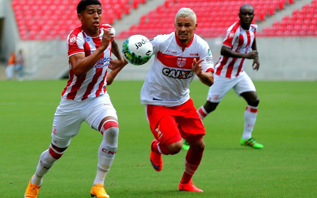 NÁUTICO PERDE A PRIMEIRA NA ARENA PERNAMBUCO