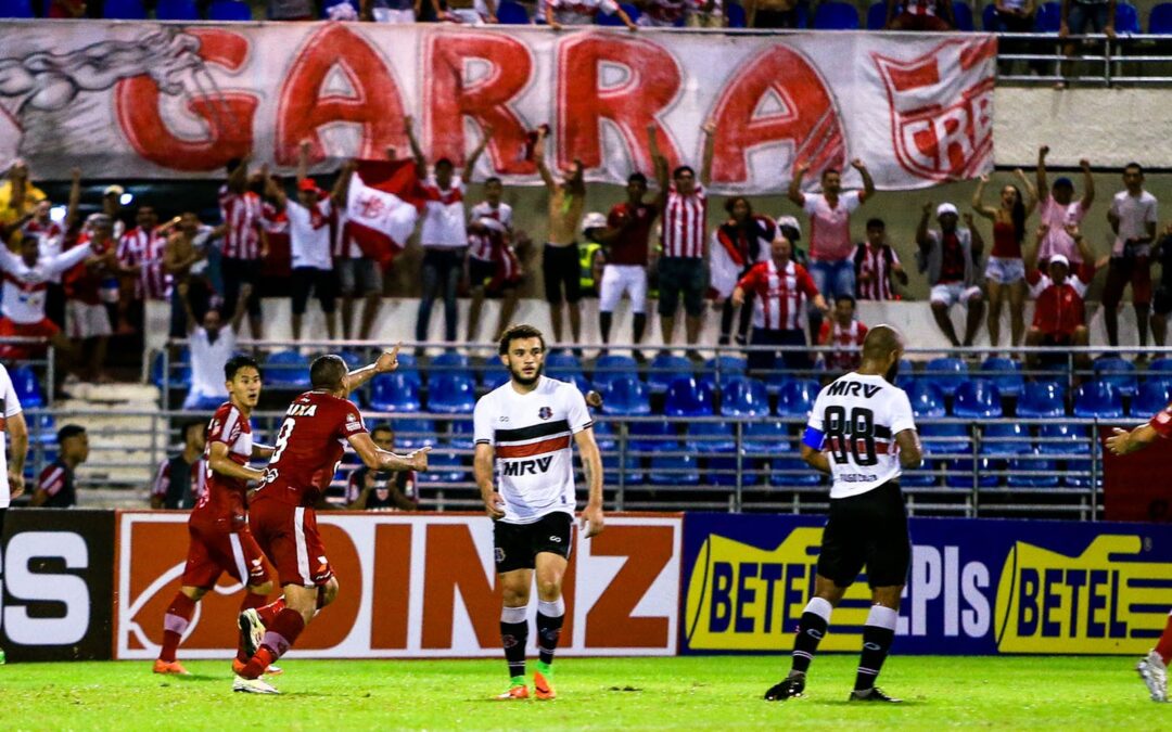 SANTA PERDE INVENCIBILIDADE NA SÉRIE B