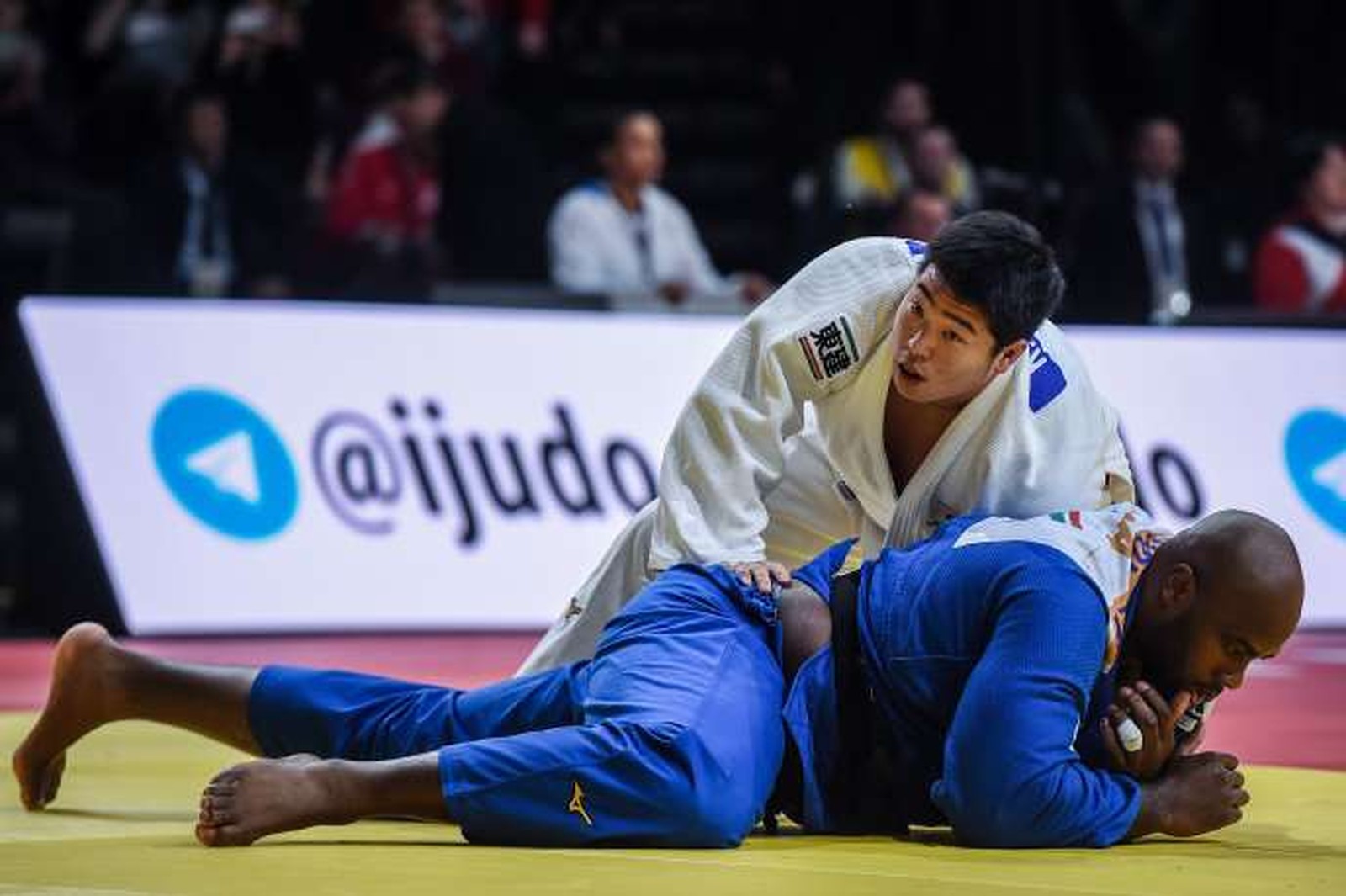 154 VITÓRIAS CONSECUTIVAS E QUASE 10 ANOS DEPOIS, TEDDY RINER É BATIDO EM PARIS